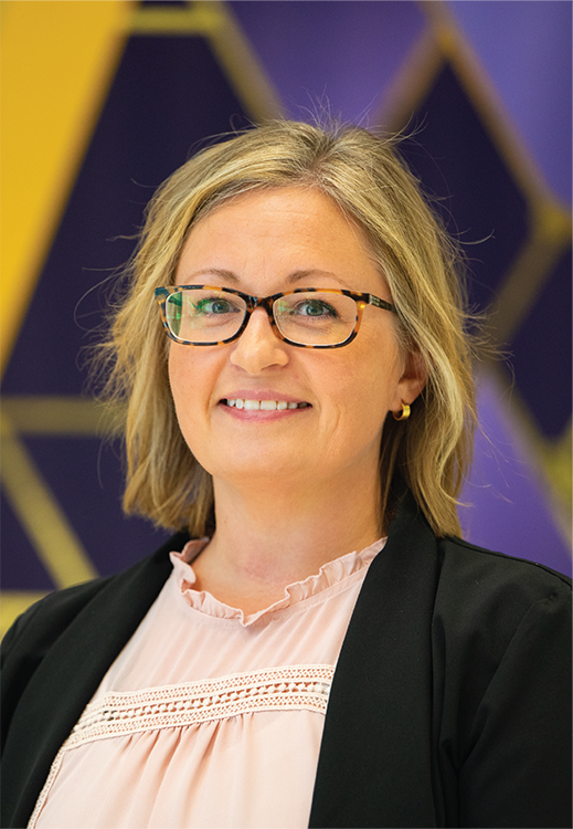 Amanda Ramsey Headshot