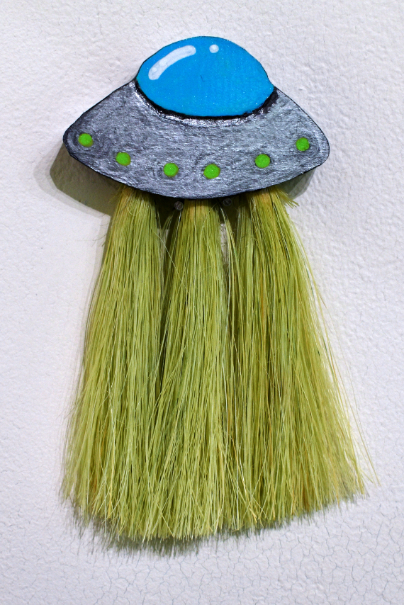UFO Brush