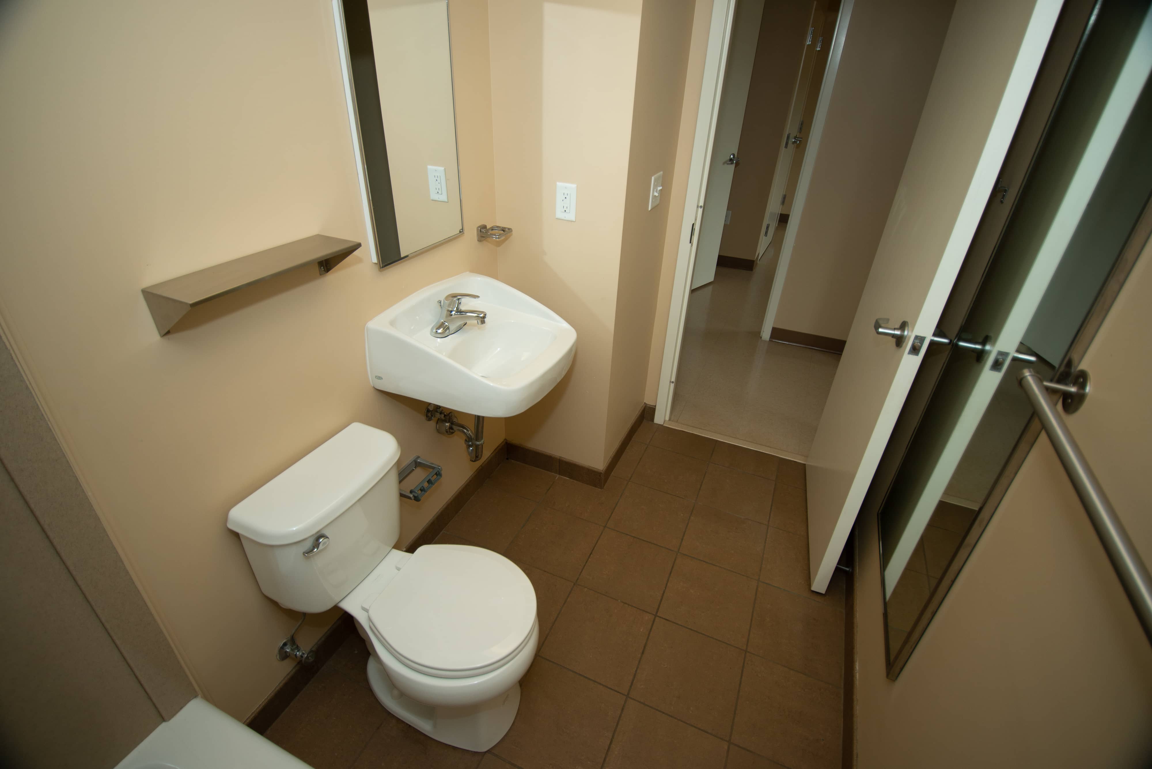 Tech Village One Bedroom Bathroom