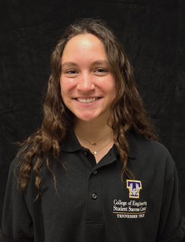 Zoe Rager portrait Zoe Rager portrait