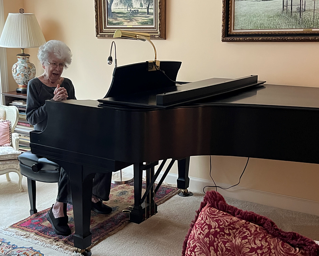 Billye Spicer sits at her Steinway piano to play it one last time before donating it to Tennessee Tech